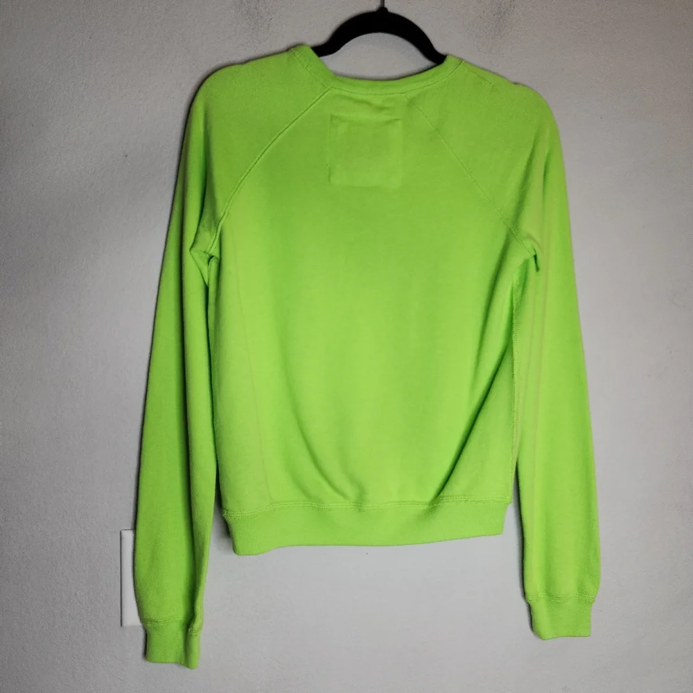 NWT Abercrombie Green Sweatshirt Heart Sequin Size Small - Picture 4 of 14
